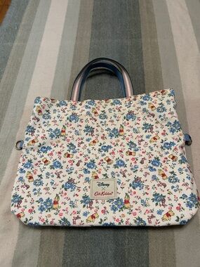 Disney X Cath Kidston Reversible Floral Winnie the Pooh Canvas Bag